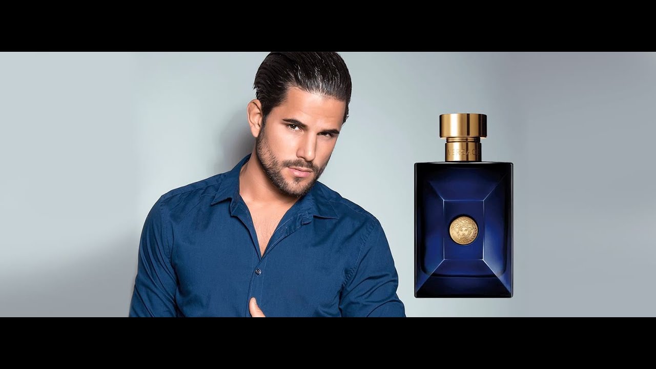 Dylan blue мужские. Дилан Блу. Versace Blue Perfume. Versace pour homme Dylan Blue 100 ml Парфюм духи. Versace голубой состав.