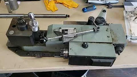 Duplomatic TA 80 Hydraulic Tracer attachment for a lathe.