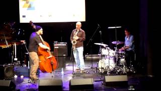 Video thumbnail of "Krokus Jazz Festival - Scrootch - from Germany"