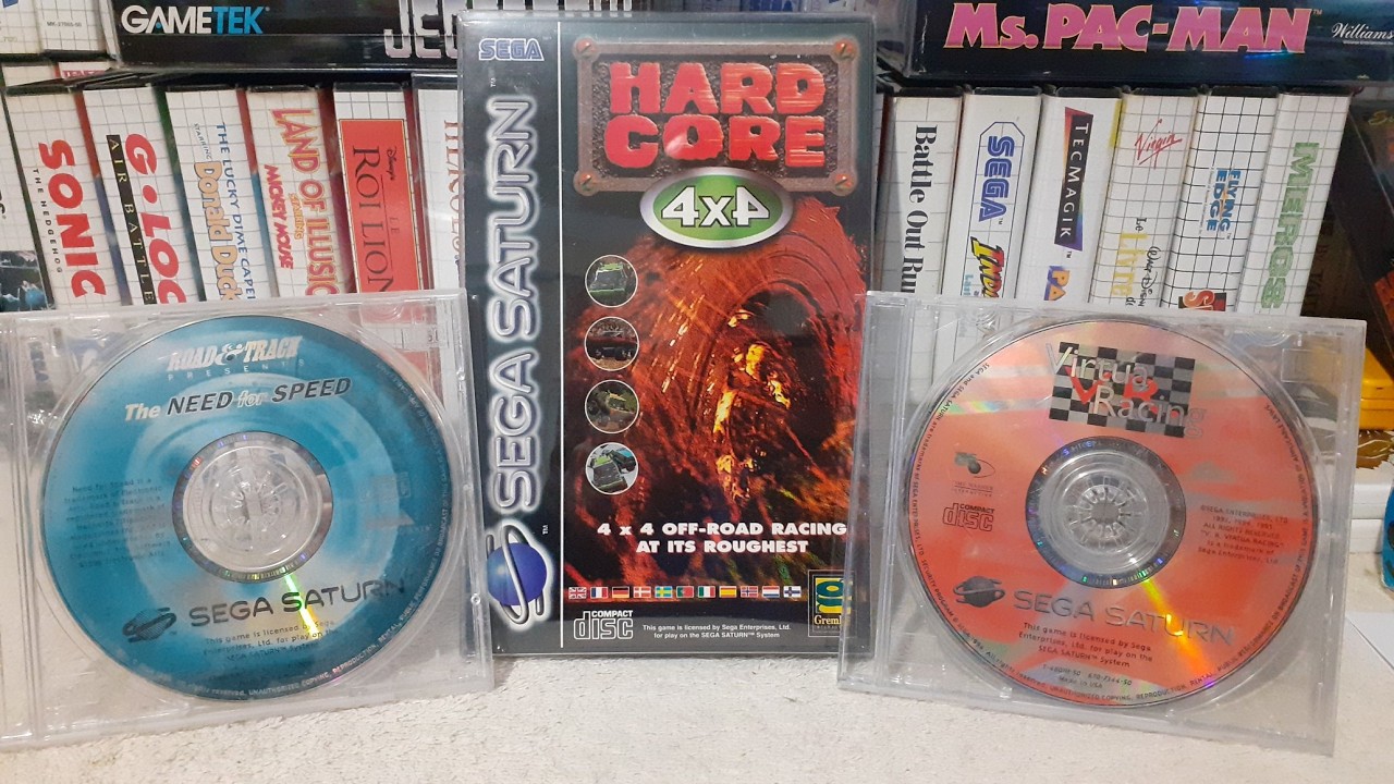 Session jeux de bagnole au VOLANT sur Sega SATURN !