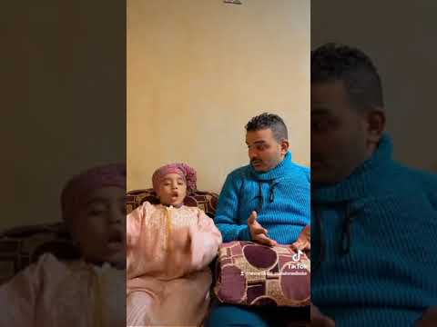 لما تكون قاعد قعده رومانسيه