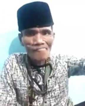 Kakek bilang mantap lucu