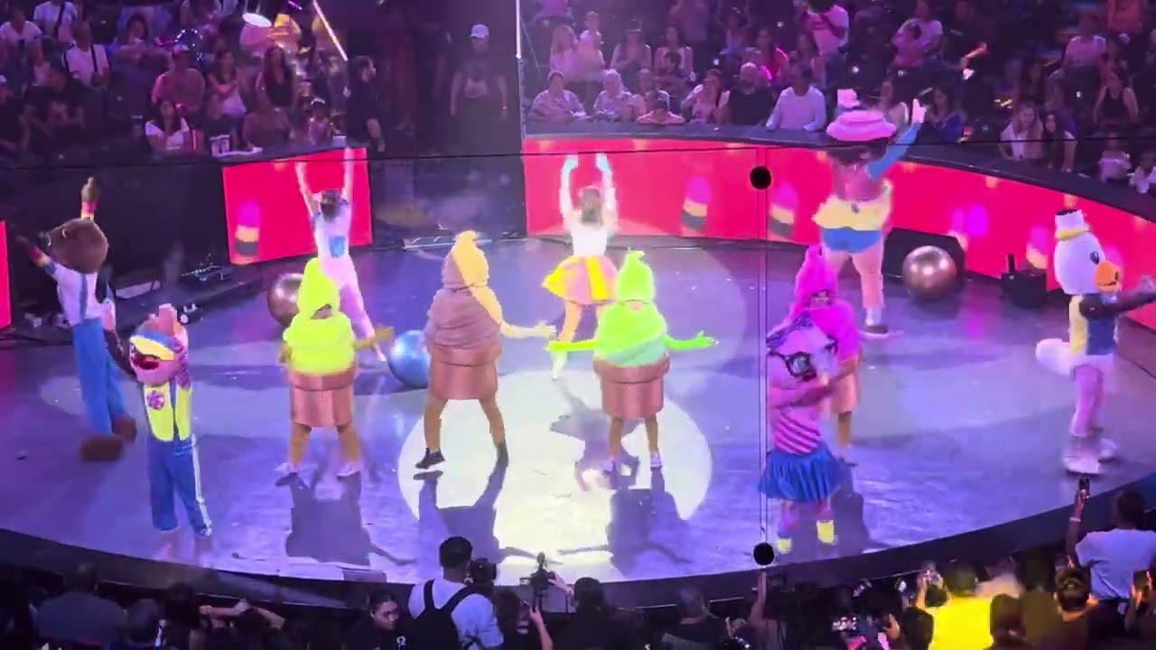 MEDLEY DULCES - POR SIEMPRE: muñequita Elizabeth y princesita Anacelia Domo Care 2025