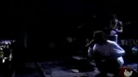 Rage against the machine - Killing in the name Official Music Video