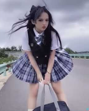 STORY WA CEWEK SEKSI CANTIK