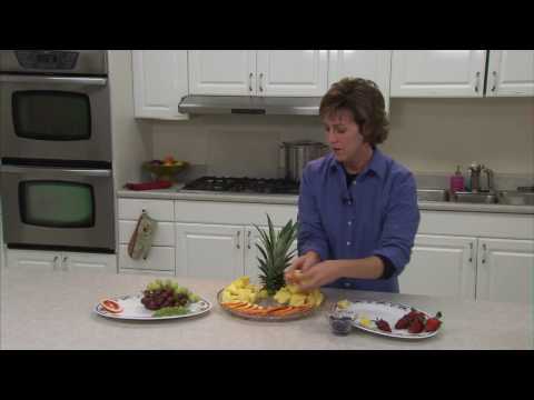 Snack Recipes : Making Fruit Trays