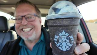 Trying Starbucks New Black Cat Frappuccino