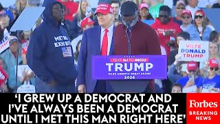 Surprise Moment Nfl Greats Lawrence Taylor Ottis Anderson Join Trump Onstage At New Jersey Rally