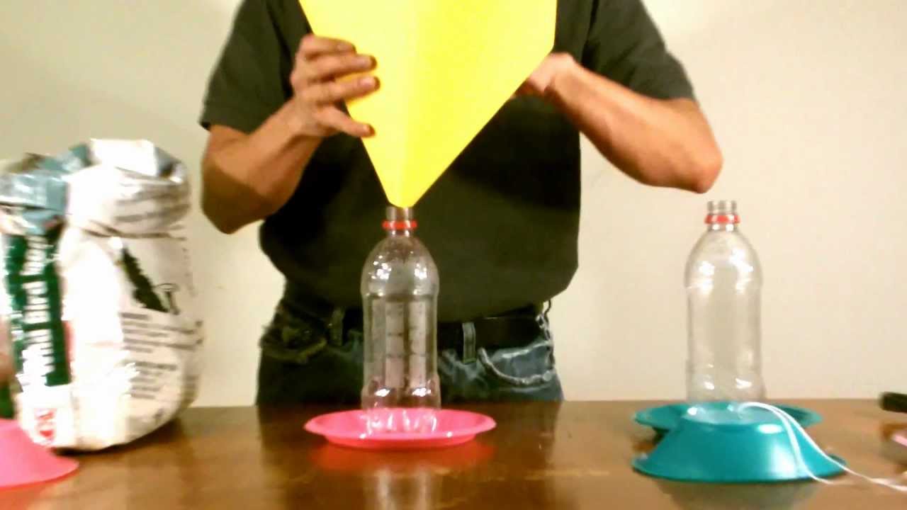 How to make a Bird feeder with Water Bottles | Doovi