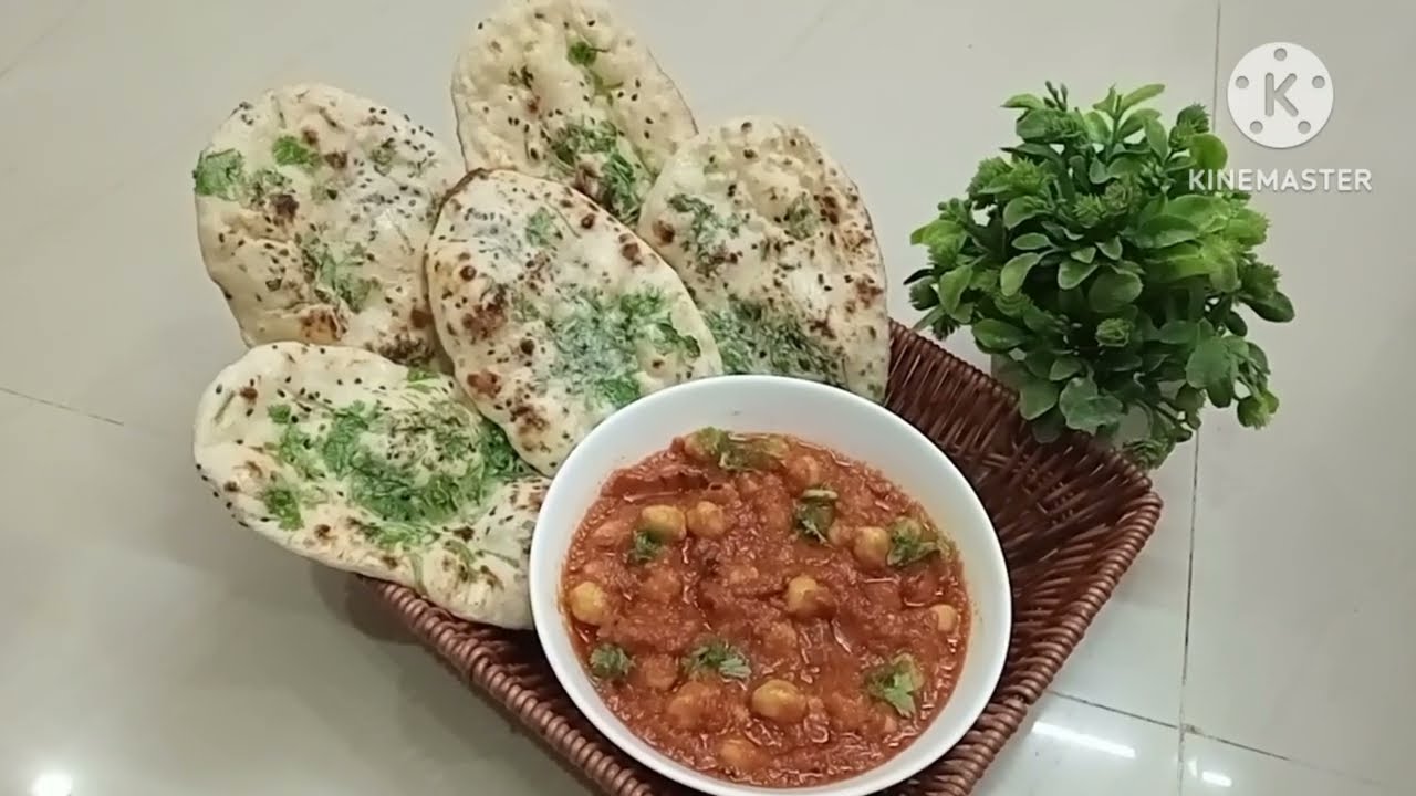 Homemade Tandoori kulcha and chole |Chole kulcha kaisey banaen 