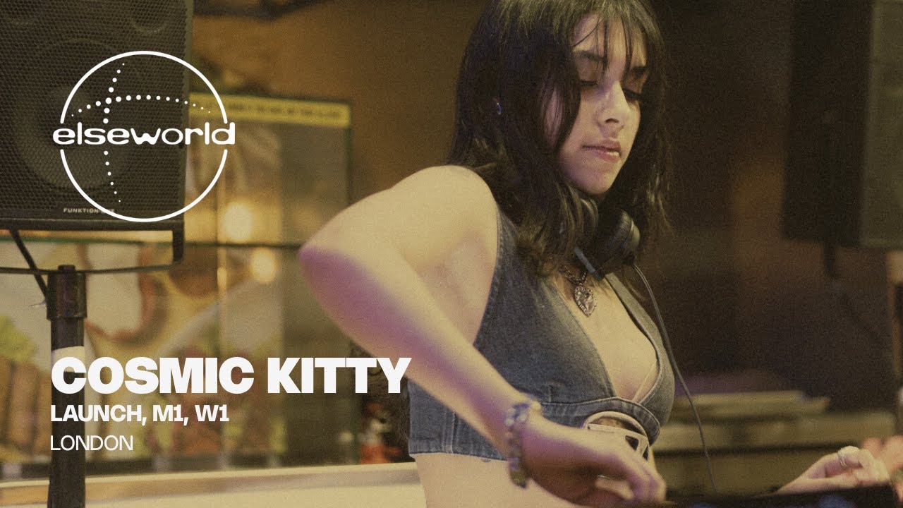 Funky Tech House Mix in a London Café | Cosmic Kitty