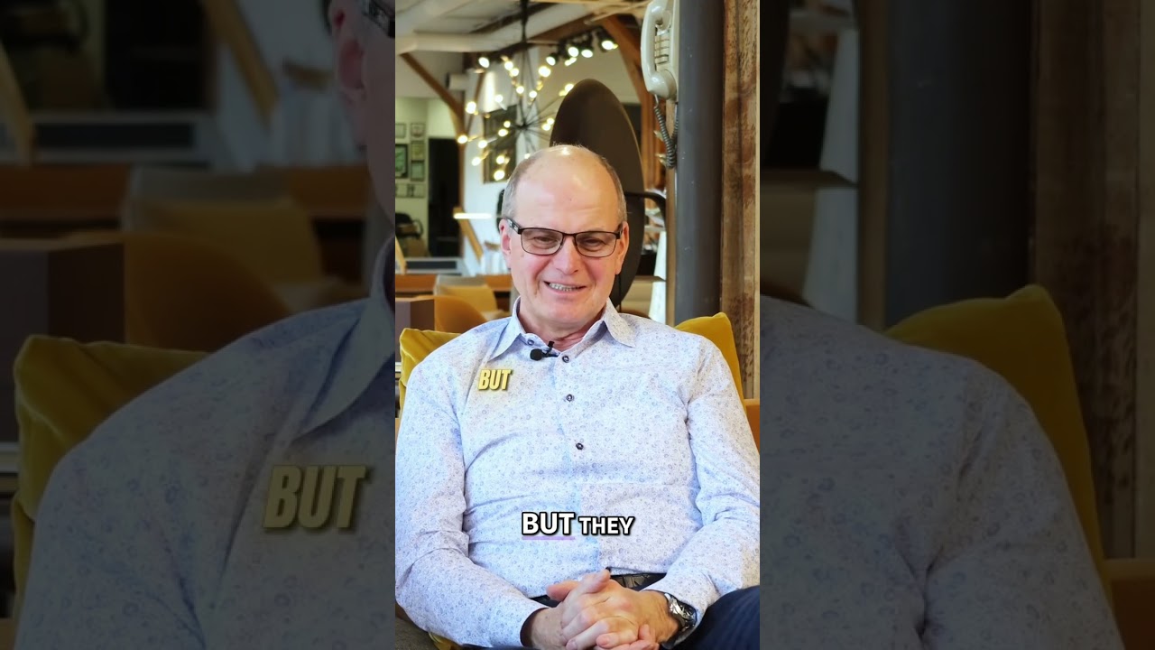 Multi-brand vs Mono-brand: Lær af Succesfulde Detailhandlere #shorts