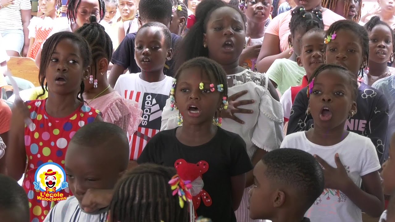 L'ecole des woloclowns du 25 mai 2022 au groupe scolaire SCOLAIRE Figuier