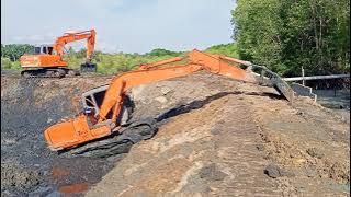 hitachi zaxis 120-1 climbing attempt