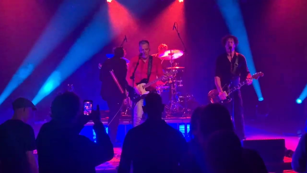 Radio Clash - Should I Stay  Or Should  I  Go, Live in de Vorstin, Hilversum 21-2-26