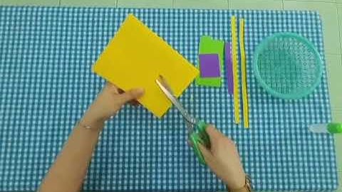 Đề tài: Cắt dán chiếc cặp- Lá 3