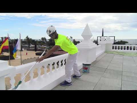 El Cabildo pasa del amarillo al blanco