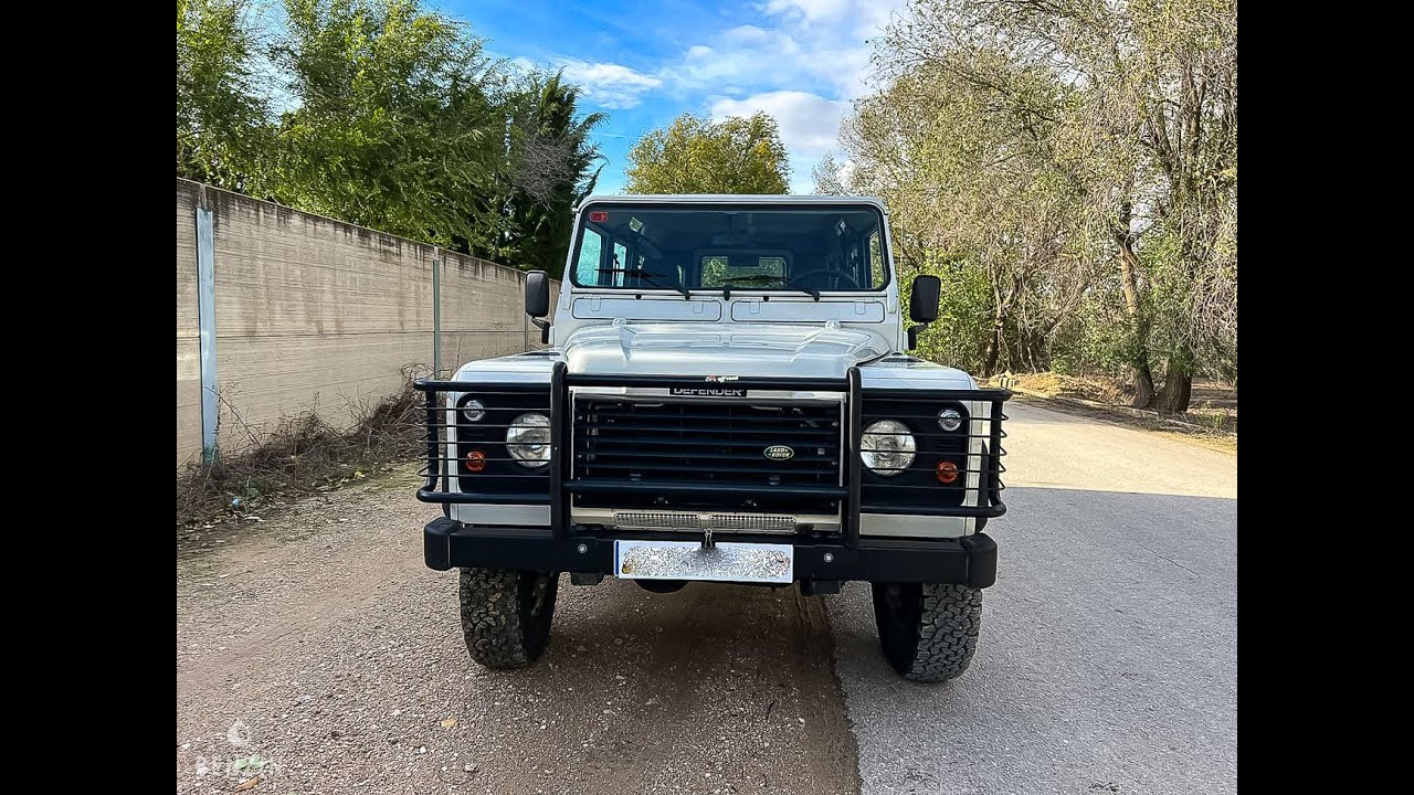 Land Rover Defender 110 TD5 - 2002 - Benzin.fr