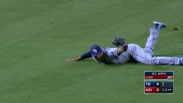 TB@ARI: Jennings makes an impressive diving grab