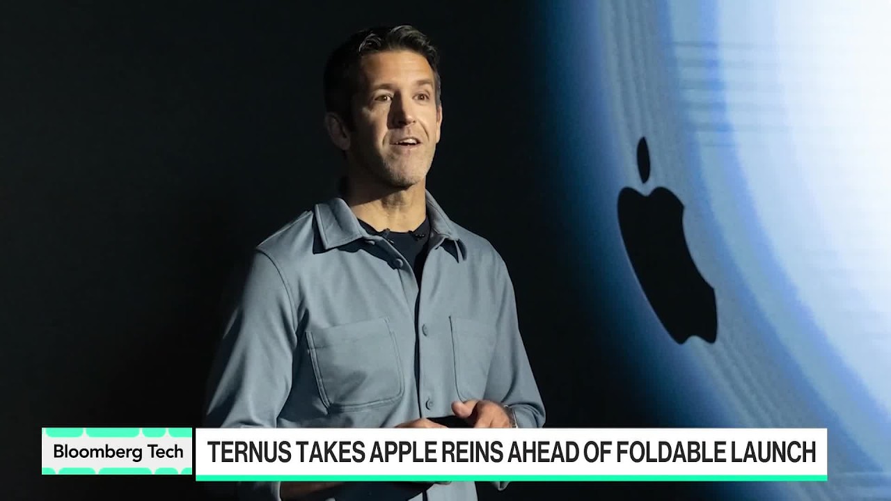 Ternus Takes Apple Helm Ahead of Foldable iPhone Debut