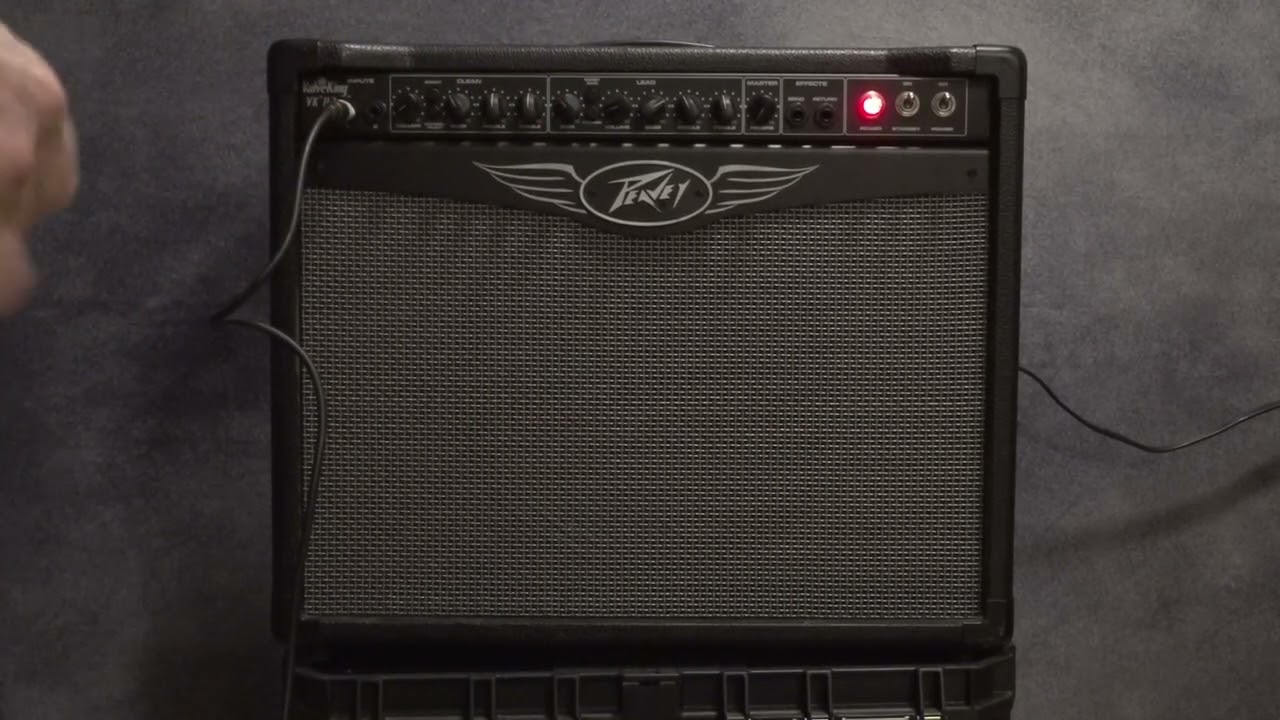 Peavey ValveKing VK112 Demo - YouTube