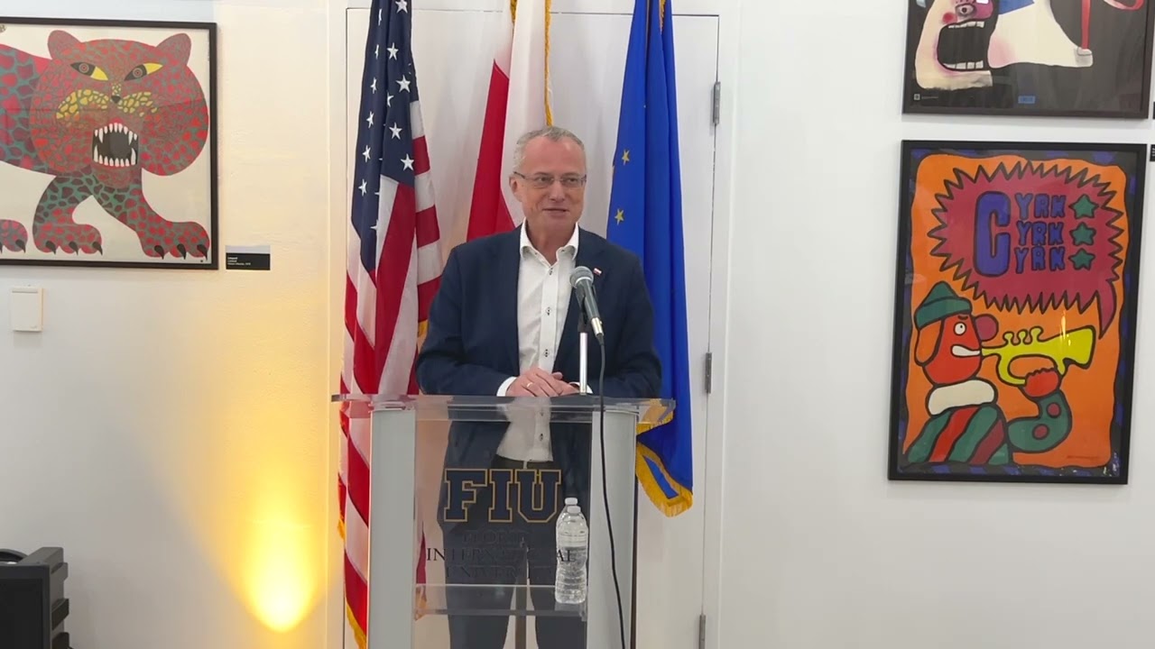 The Uncaptive Mind: Exploring the Polish School of Posters