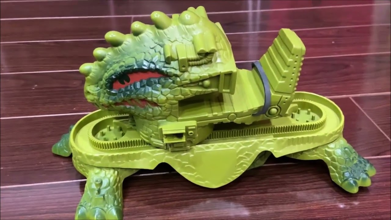 He-Man MOTU Dragon Walker Demo #motu - YouTube