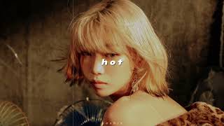 le sserafim - hot (sped up + reverb)