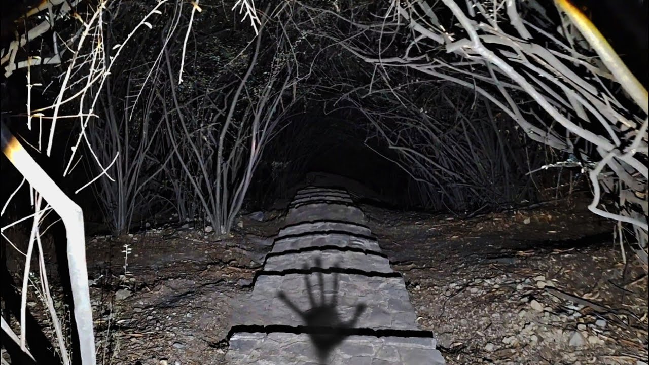 LAS ESCALERAS AL INFRAMUNDO 