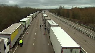UK truck pile up continues after new COVID strain triggers border closures