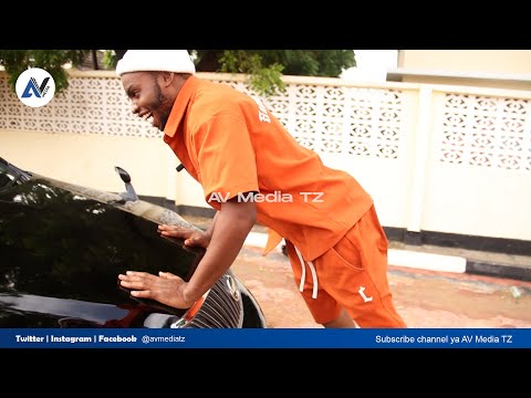 CLAM VEVO ASIMULIA NAMNA ALIVYOPATA GARI LAKE BAADA YA KUPATA AJALI