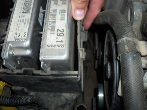 Volvo S60 - Ошибка: CEM 8B01. Замена ламп головного света. Volvo S60 - Ошибка: CEM 8B01. Замена ламп головного света.