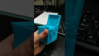 Print-in-place Spring loaded box