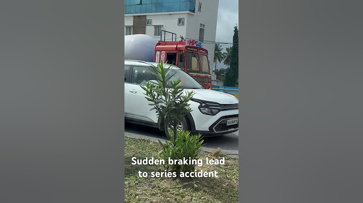 Sudden break by Kia, caused series accident in nelmangala Peenya fly over | Bangalore | NH4