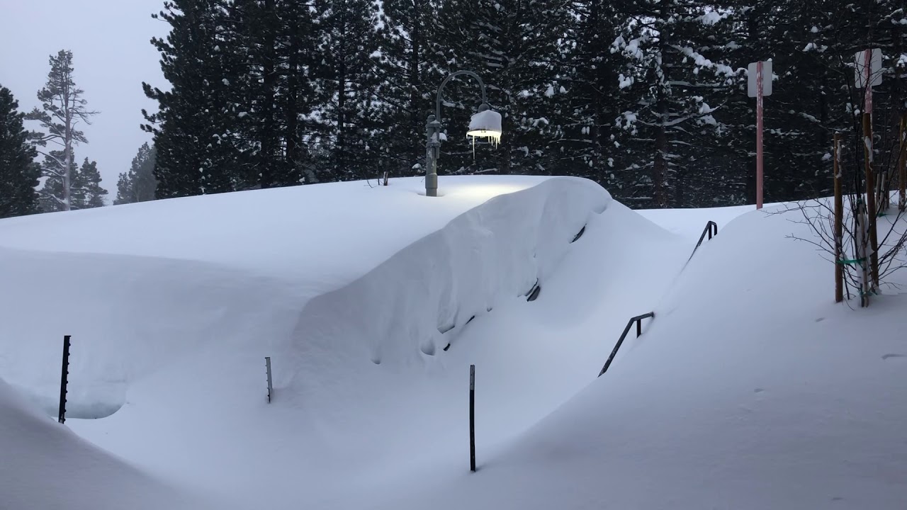 Avalanche Clearing Explosions Echo Throughout Mammoth Mountain - YouTube