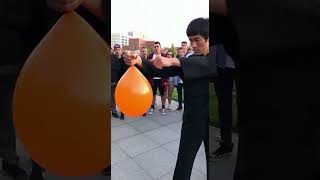 Bruce Lee’s One-Inch Punch: The Explosive Power Explained#brucelee #kungfu #martialarts