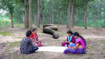 Anaconda Snake Attack On Village Girl In Forest | Card Playing Time