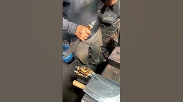 Blade knife handle installation process- Good tools and machinery make work easy