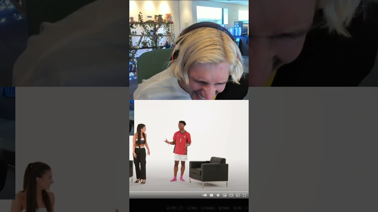 xQc reacts to IShowSpeed do an "xQc impression"... 😭