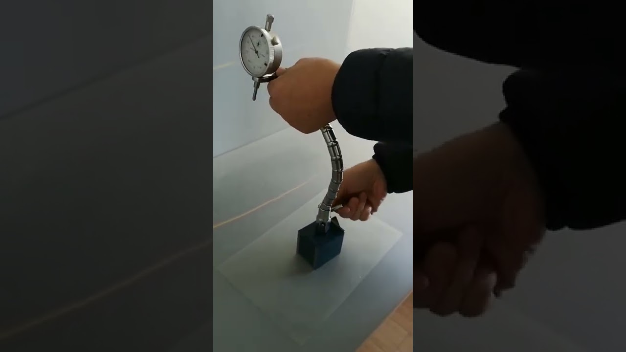 Flexible Stem Magnetic Stand with Dial Indicator