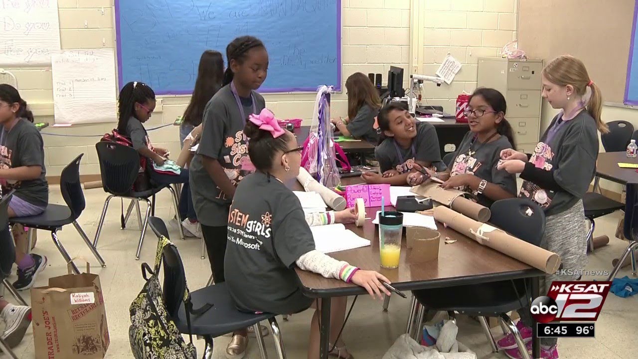 BLAKE'S BRAINIACS Meteorologist Kaiti Blake visits STEM Sisters Summer