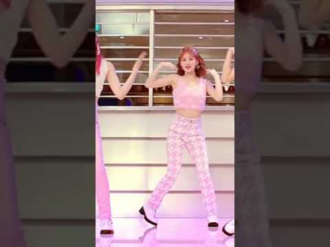SATURDAY(세러데이) YUKI(유키) 'BByong' Performance Video Fancam