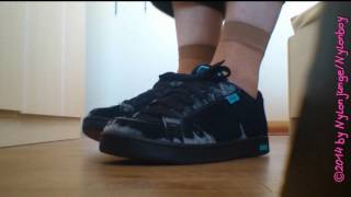 Shoe and nylon foot play