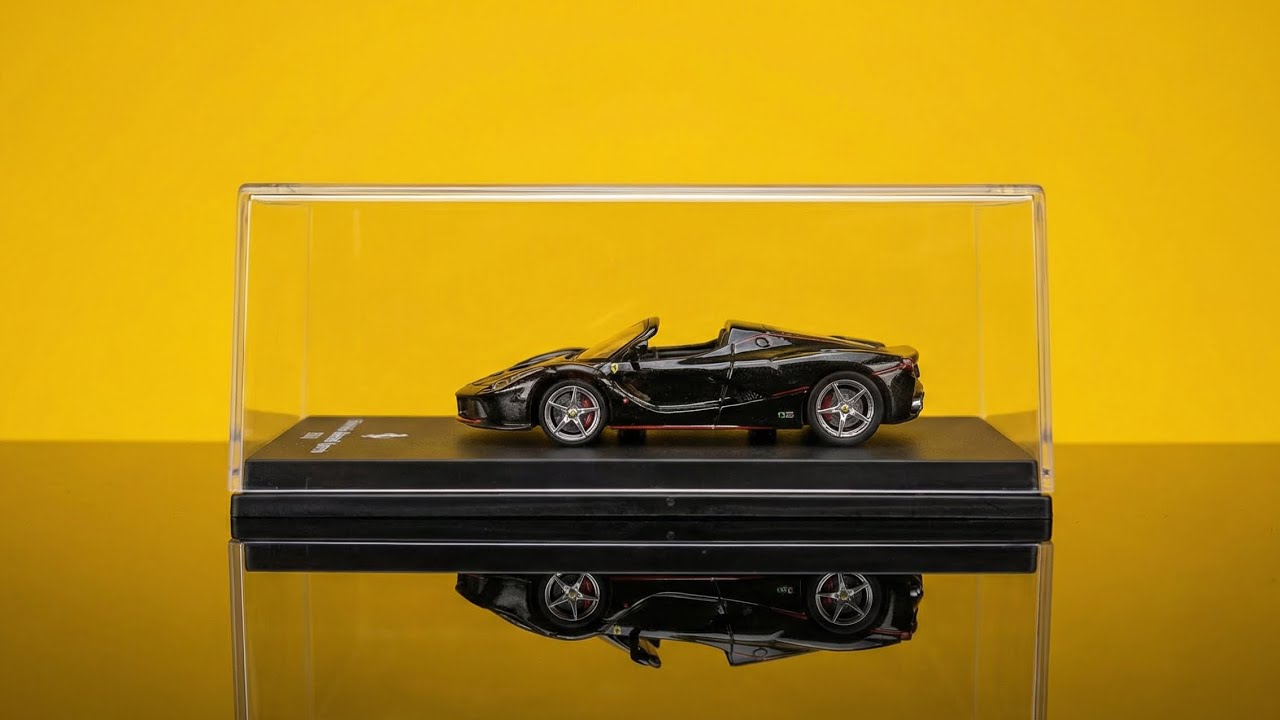 [UNBOXING] Ferrari LaFerrari Aperta (2016) No. 75 | Centauria 1:64 Diecast  