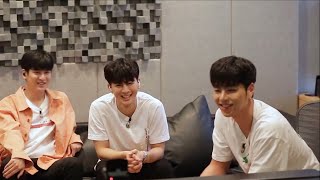 iKON - MY TYPE (Acoustic) Live at Practice Room