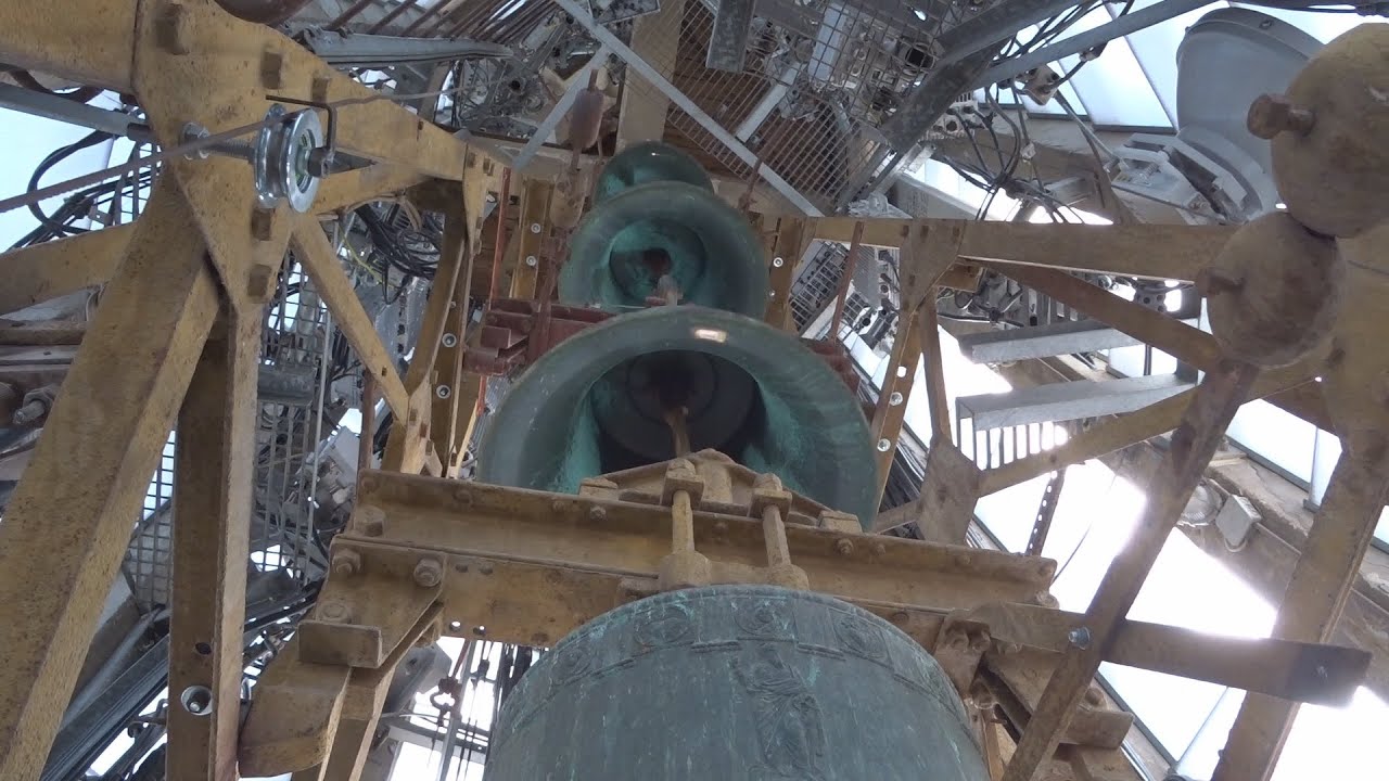 BUDAPEST II. (H) - A pasaréti Páduai Szent Antal templom harangjai