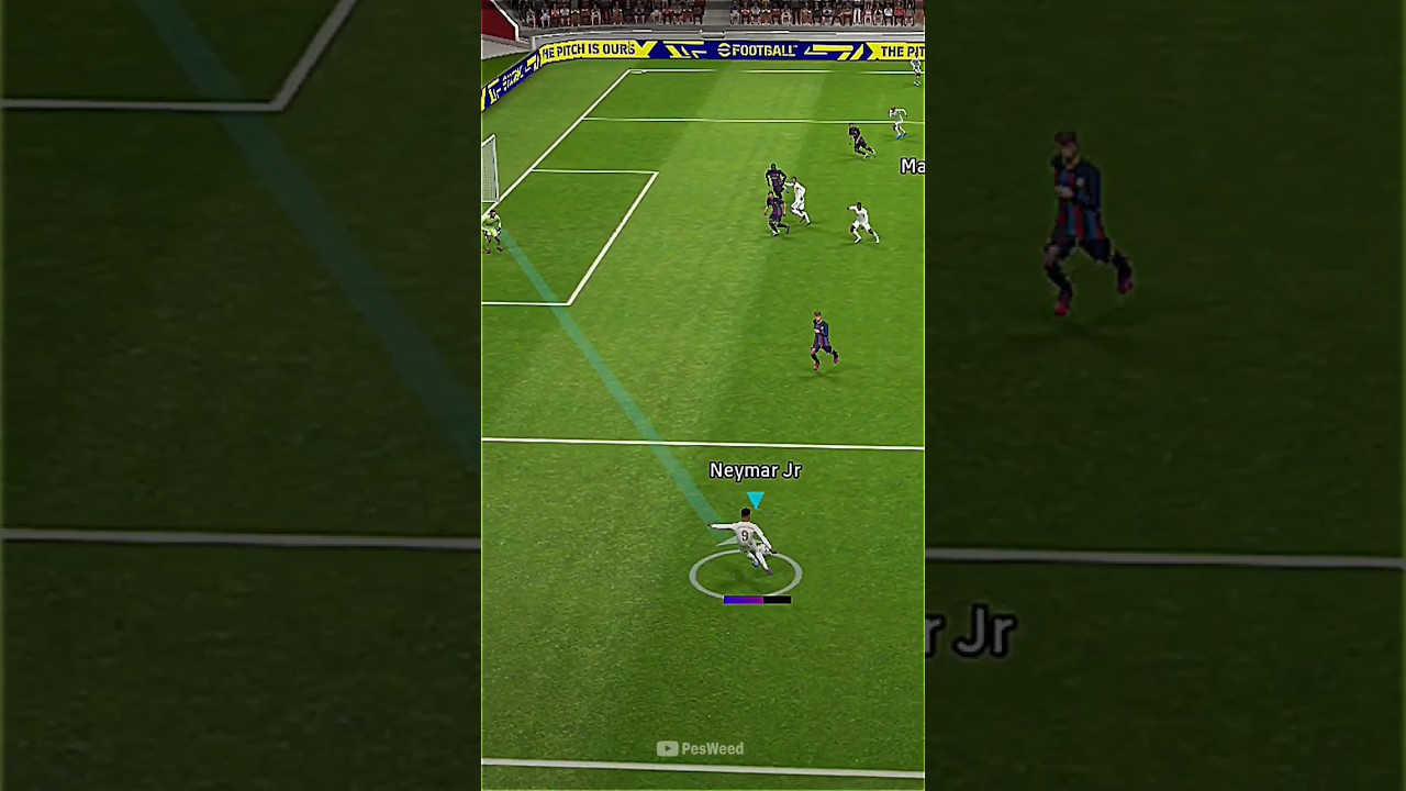 Messi miss goal but...