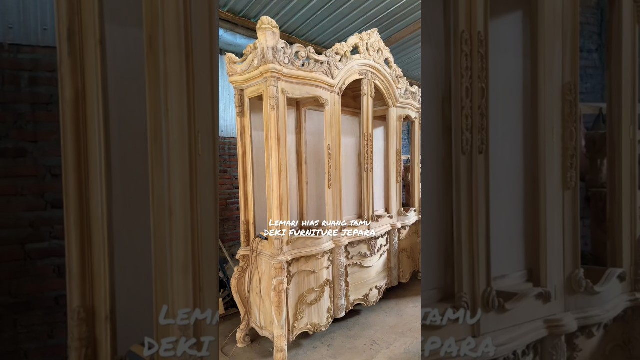Launching Lemari hias ruang tamu kayu jati 4 Pintu | Deki Furniture Jepara