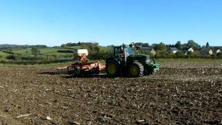 Deblon au semis d'engrais vert 2011 avec un John Deere 6830 & Kuhn Discover XM