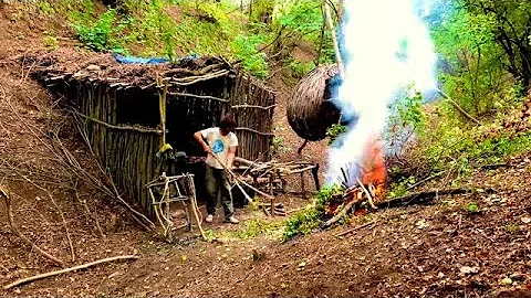 20 Wilderness Survival Tips and Bushcraft Skills